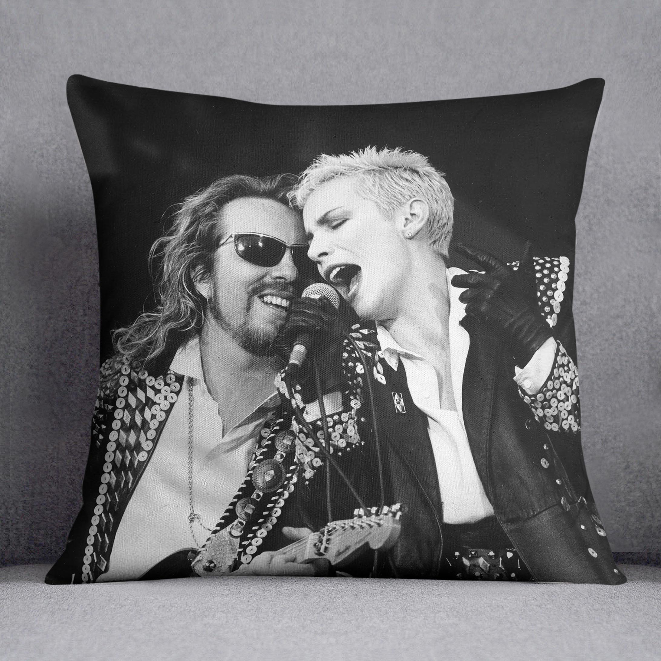 The Eurythmics live Cushion