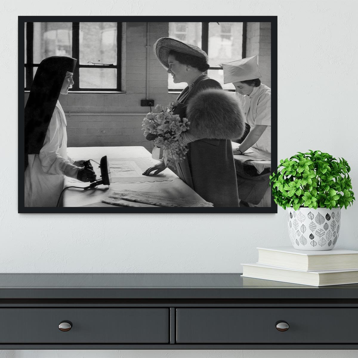 The Queen Mother at a training college Framed Print - Canvas Art Rocks - 2