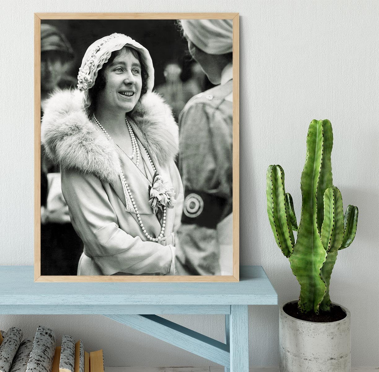 The Queen Mother opening a new hospital extension Framed Print - Canvas Art Rocks - 4